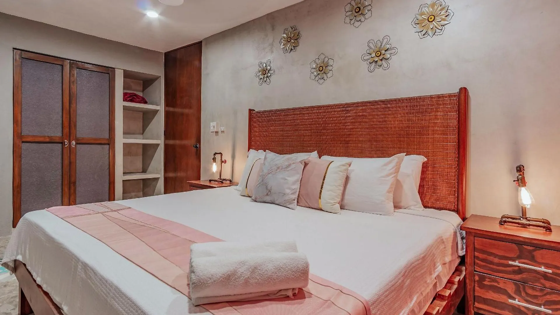 Sam Nah Luxury House In Downtown Merida Mexico